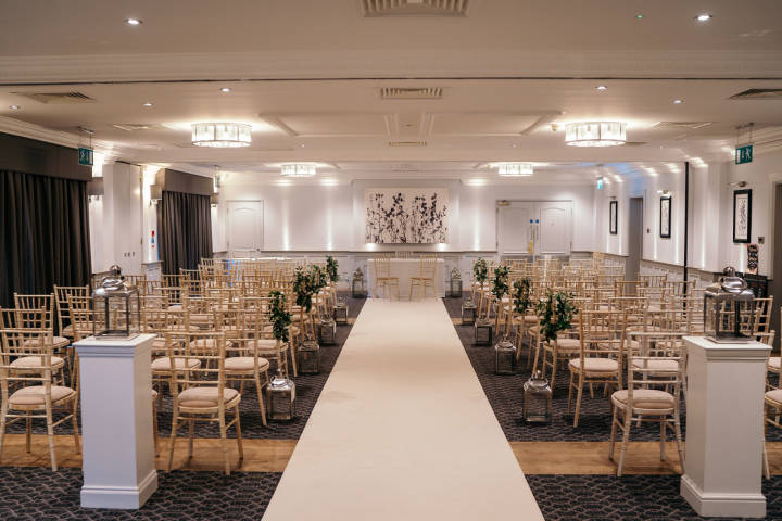 Cathedral Suite Ceremony