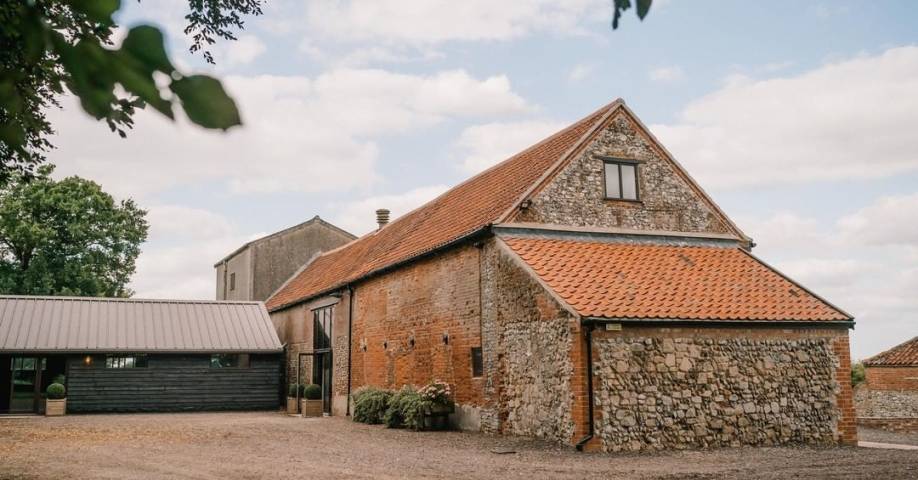 Curds Hall Barn Venues in Norfolk
