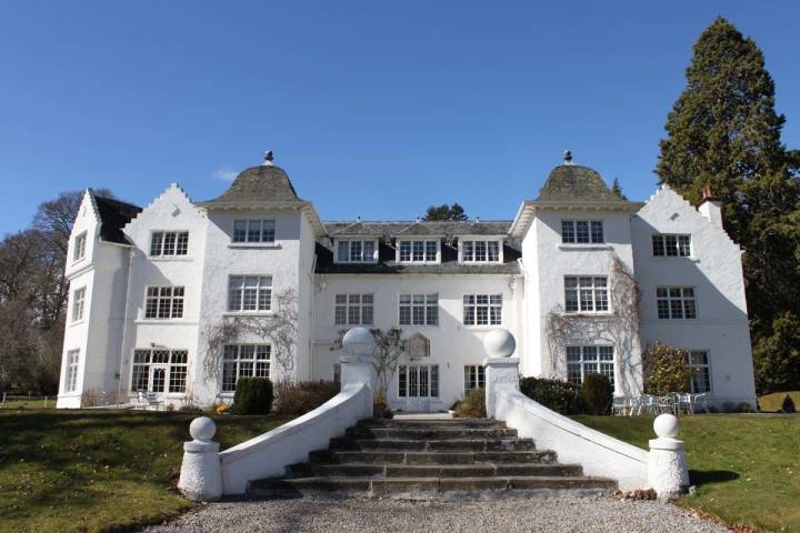 Achnagairn Castle, Wedding Venue in The Scottish Highlands