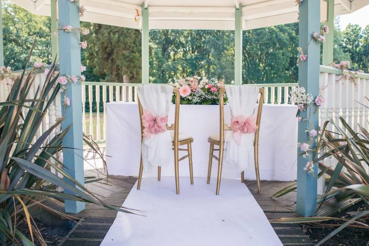 DoubleTree by Hilton St Anne's Manor,Venues in Berkshire