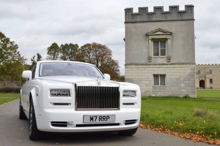 Platinum Cars - Wedding Car Hire in London