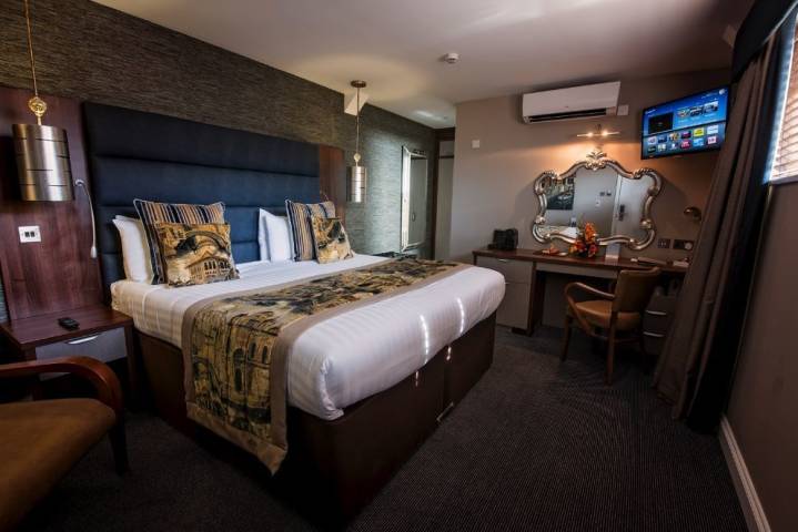 Mercure Milton Keynes Abbey Hill Hotel,Venues in Buckinghamshire