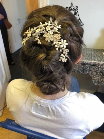 Emma Goodwin Hair & Makeup,Beauty, Hair & Make-up in Oxfordshire