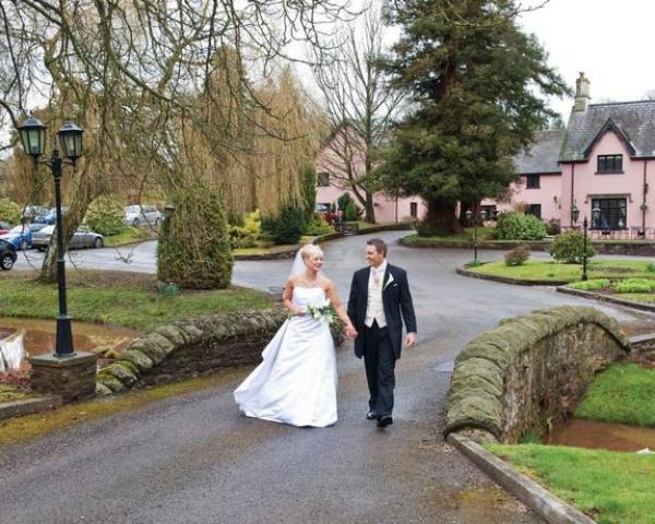 Ramada Resort Cwrt Bleddyn Hotel & Spa,Venues in South Wales