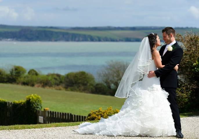 The Carlyon Bay Hotel, a seaside wedding venue in Cornwall