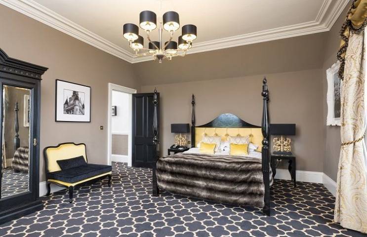 Blairs Suite