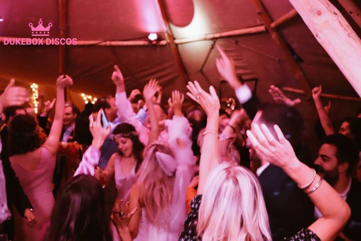 Dukebox Discos,Discos & DJ's in Oxfordshire