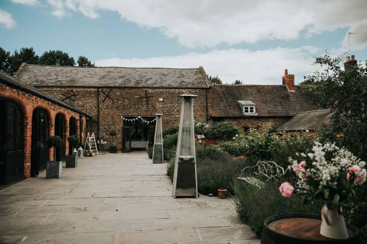 Courtyard at Dodmoor House Northampton Wedding Venue