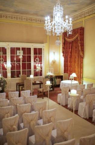 Donnington Grove Golf & Country Club - civil ceremony licensed wedding venue in Berkshire - venue fo