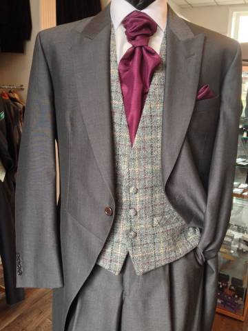 Top Mark Suit Hire , Mens Wear in Yorkshire West