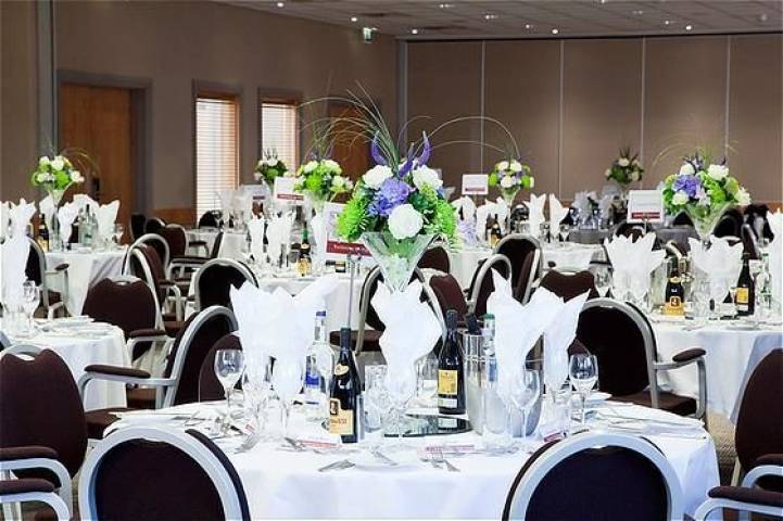 Venues-Civil Ceremonies in Berkshire  