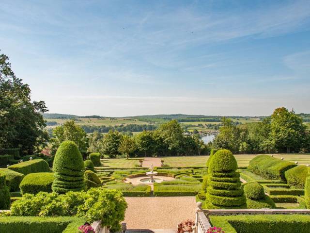 Danesfield House Hotel & Spa Guest Accommodation in Buckinghamshire