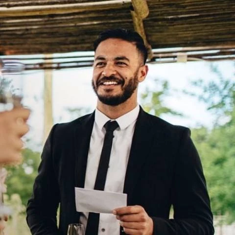 Speechy Creators of Amazing Wedding Speeches Celebrants & Toastmasters in Gloucestershire