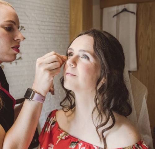 Make-up Missenden abbey Buckinghamshire