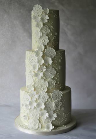 Lisa Adams Cakes Cakes and Sweet Treats in Buckinghamshire