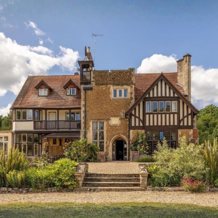 A picture of Farham House Hotel Wedding Venue, Wedding Fair in Farnham 1st March, Wedding Fayre at Farnham House Hotel in Surrey