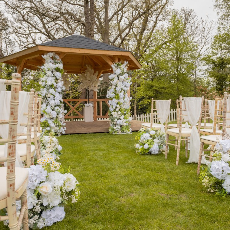Outdoor Wedding Ceremony at Trunkwell House, Wedding and Events Venue in Berkshire